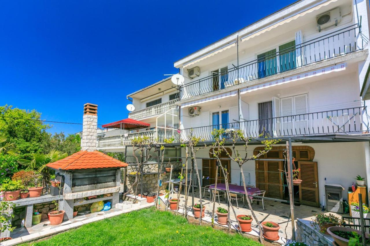 Apartment Mira Crikvenica Exterior photo