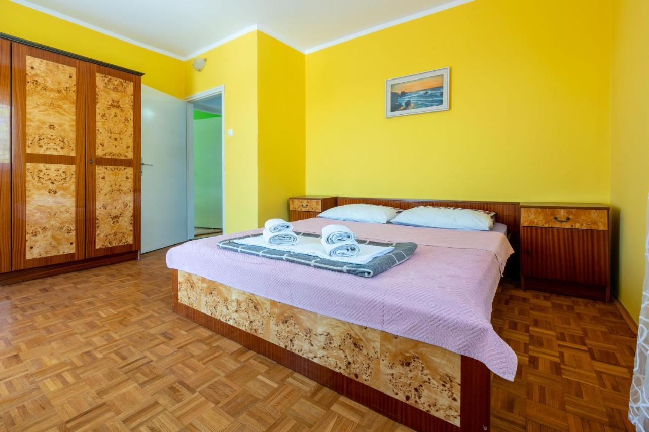 Apartment Mira Crikvenica Exterior photo