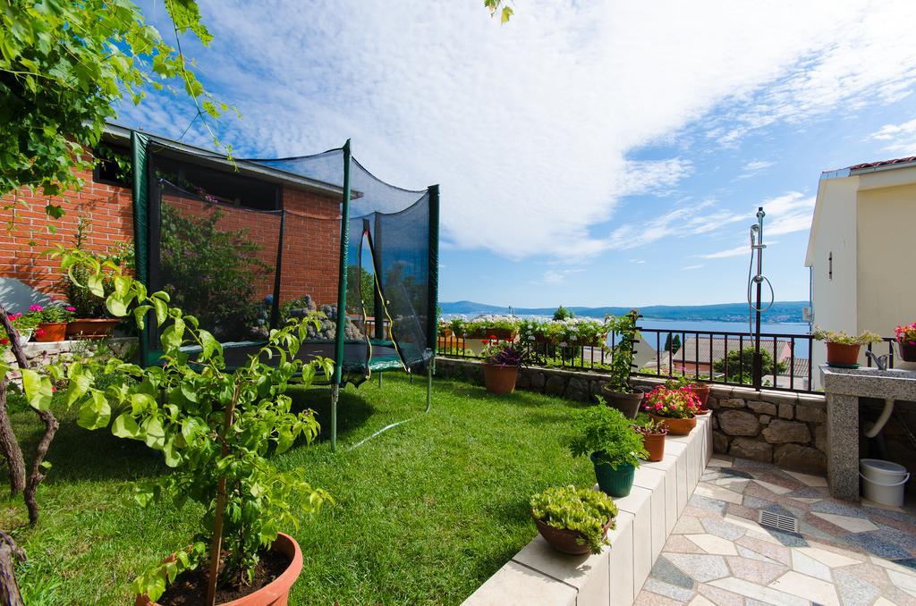 Apartment Mira Crikvenica Exterior photo