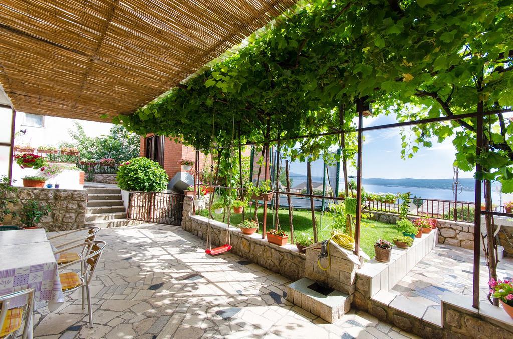 Apartment Mira Crikvenica Exterior photo